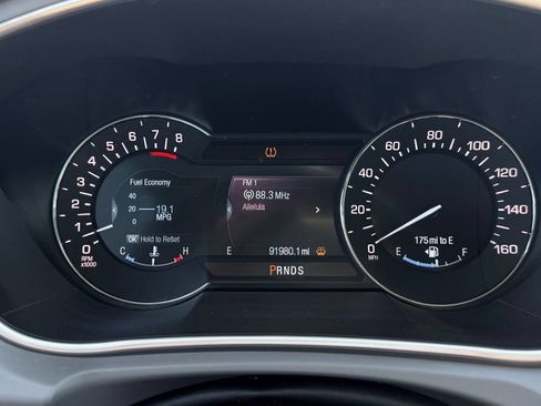 Used 2016 Lincoln MKX Reserve w/ Enhanced Security Package AWD/4WD image 34