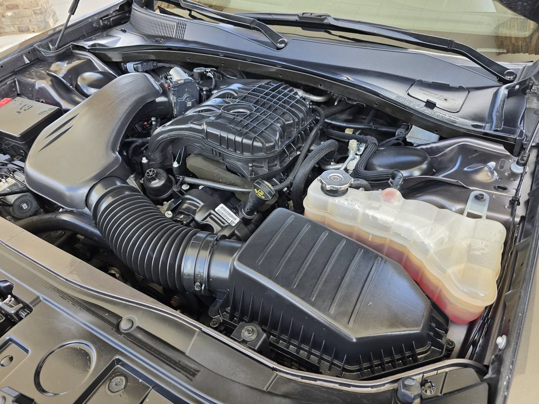 Used 2023 Chrysler 300 S RWD image 33