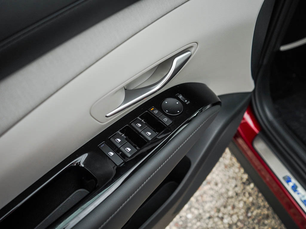 New 2026 Hyundai Tucson Limited AWD/4WD image 19