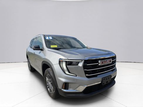 Used 2025 GMC Acadia Elevation AWD/4WD image 7