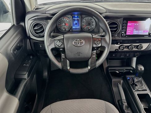Used 2022 Toyota Tacoma SR image 16