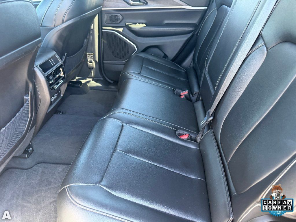 Certified 2024 Jeep Grand Cherokee Limited 4xe AWD/4WD image 13