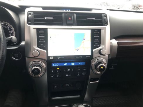 Used 2023 Toyota 4Runner Limited image 19