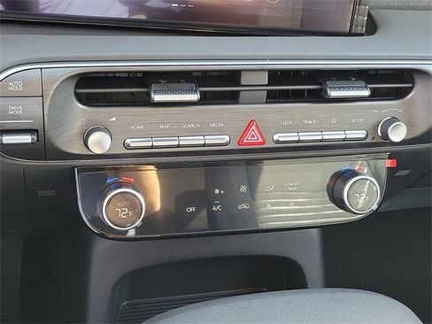 New 2026 Hyundai Palisade SE image 8