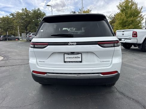 New 2025 Jeep Grand Cherokee Laredo X w/ Trailer Tow Package image 7
