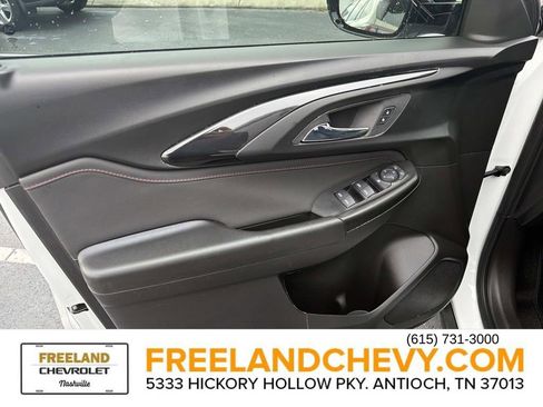 Used 2023 Chevrolet TrailBlazer RS w/ Convenience Package image 21