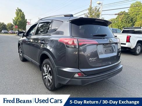 Used 2016 Toyota RAV4 LE AWD/4WD image 14