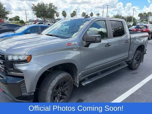 Used 2021 Chevrolet Silverado 1500 LT Trail Boss w/ Convenience Package II AWD/4WD image 4