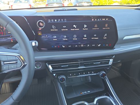 New 2026 Chevrolet Traverse LT w/ Driver Confidence Package image 23