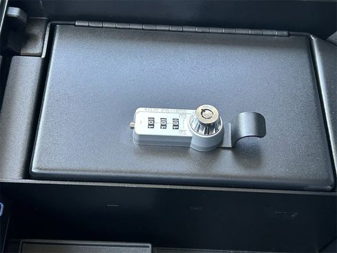 Used 2024 Toyota Tundra SR5 image 32