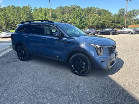 Used 2025 Kia Sorento X-Line EX AWD/4WD image 3