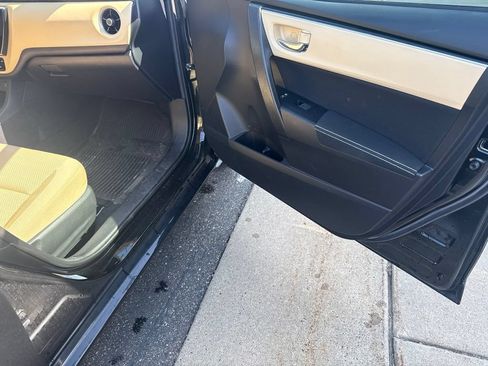 Used 2019 Toyota Corolla LE FWD image 9