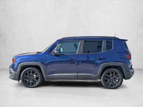 Used 2018 Jeep Renegade Altitude image 9