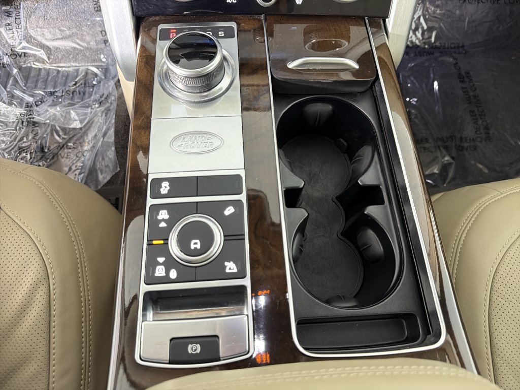 Certified 2021 Land Rover Range Rover Westminster Edition AWD/4WD image 25