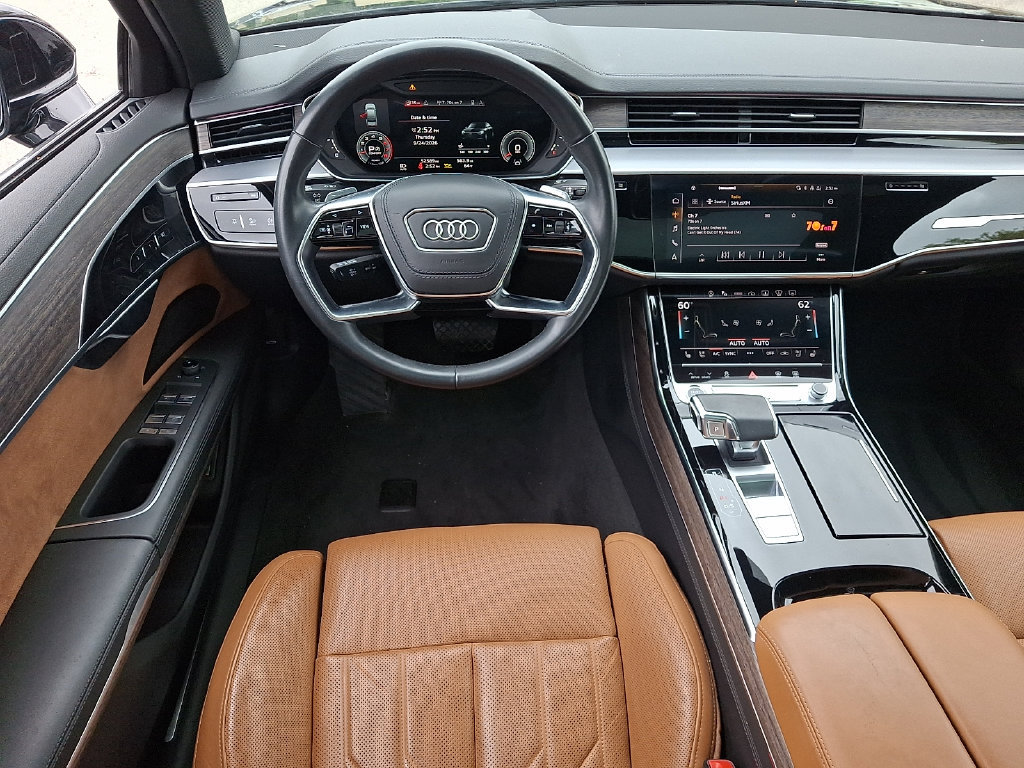 Used 2023 Audi A8 L 3.0T w/ Comfort Plus Package AWD/4WD image 11