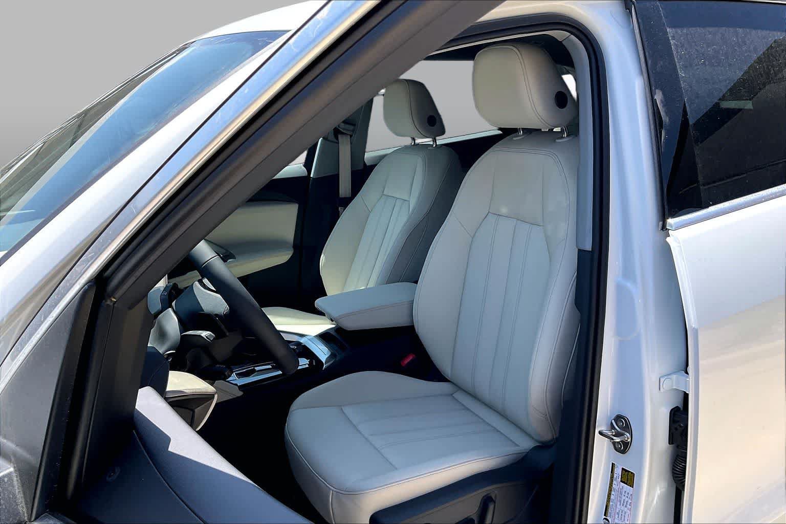 New 2026 Audi Q5 Premium AWD/4WD image 9