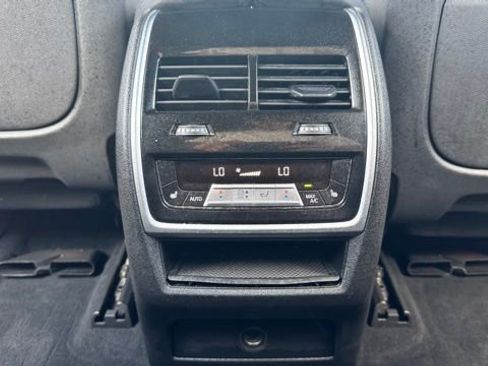 Used 2021 BMW X5 xDrive40i w/ Convenience Package image 25