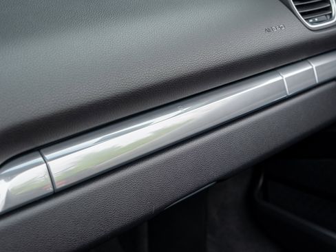Certified 2020 Porsche 718 Boxster S RWD image 34