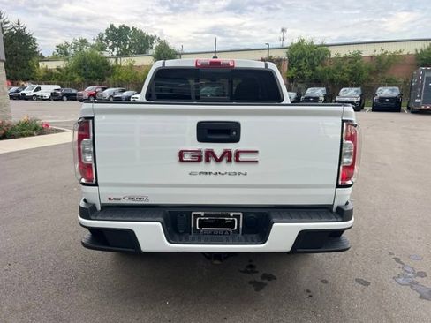Used 2022 GMC Canyon Elevation w/ Trailering Package AWD/4WD image 6