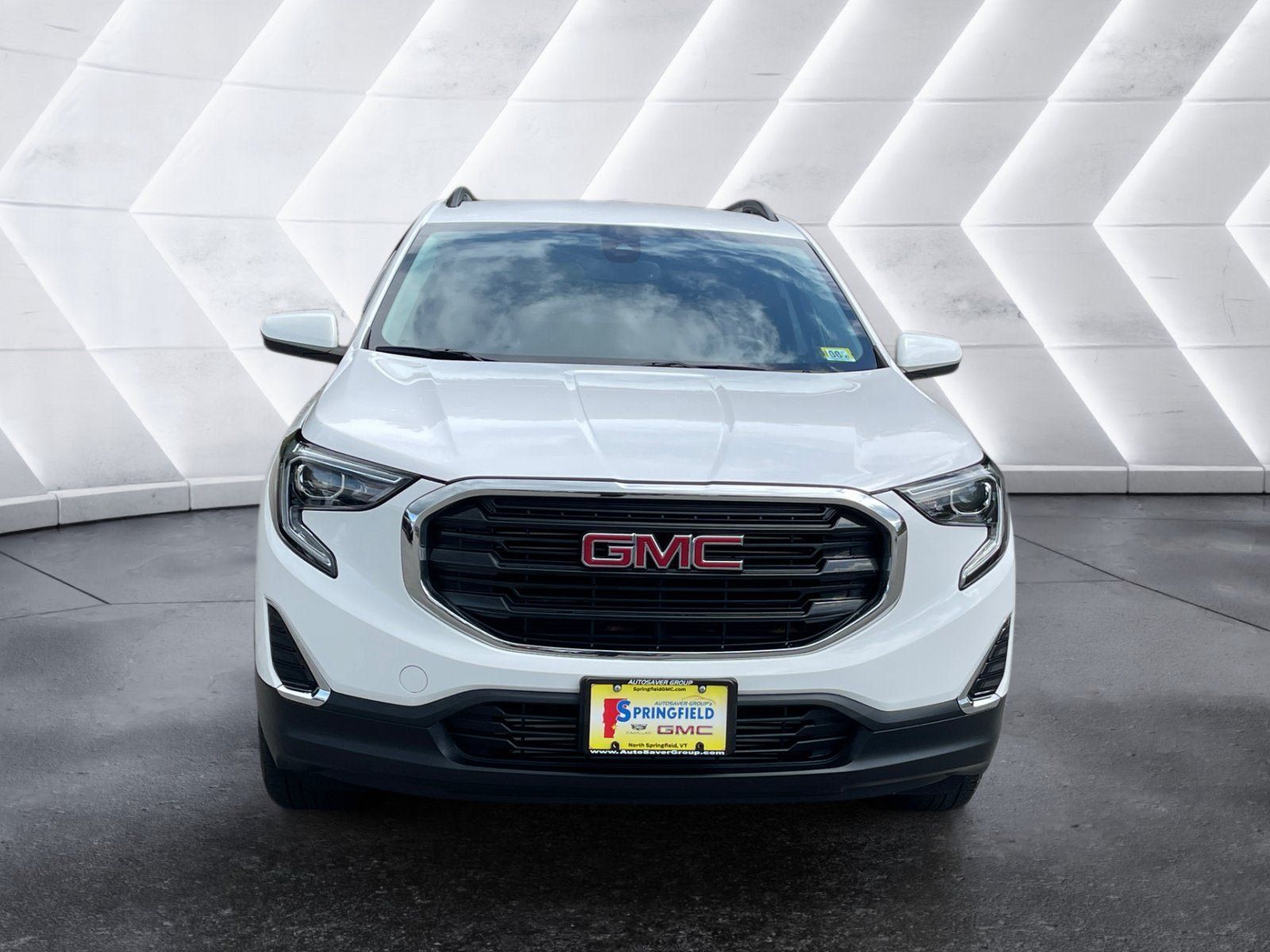 Used 2021 GMC Terrain SLE w/ Driver Convenience Package AWD/4WD image 9