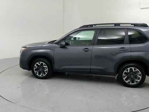 Used 2026 Subaru Forester Premium AWD/4WD image 6