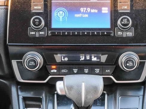 Used 2018 Honda CR-V LX image 16