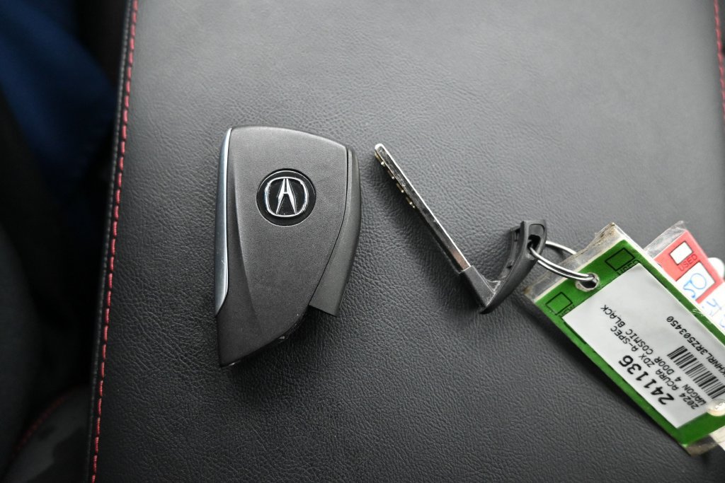 Used 2024 Acura ZDX A-Spec AWD/4WD image 21