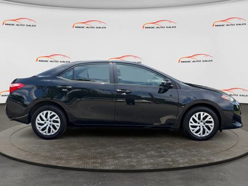 Used 2019 Toyota Corolla LE FWD image 6