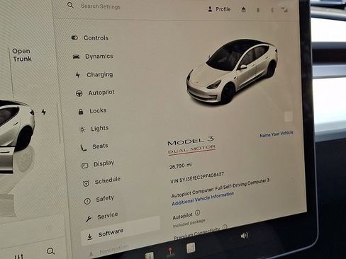 Used 2023 Tesla Model 3 Performance image 31