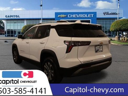 Used 2025 Chevrolet Equinox LT w/ Convenience Package II AWD/4WD image 6