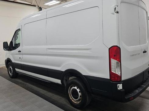 Used 2023 Ford Transit 250 Medium Roof image 4