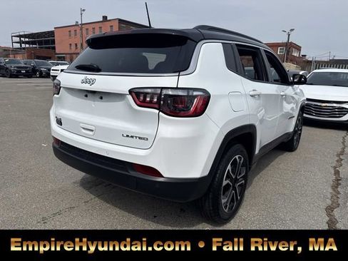 Used 2024 Jeep Compass Limited AWD/4WD image 8