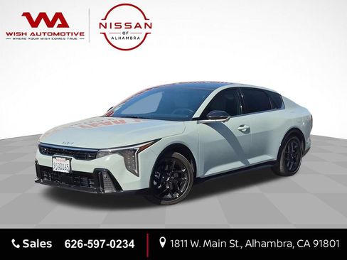 Used 2025 Kia K4 GT-Line Turbo FWD image 1