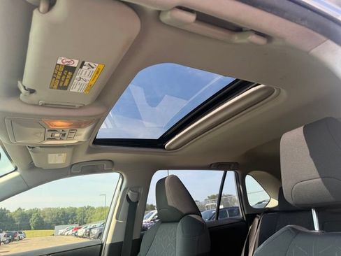 Used 2019 Toyota RAV4 XLE w/ All Weather Liner Package AWD/4WD image 12