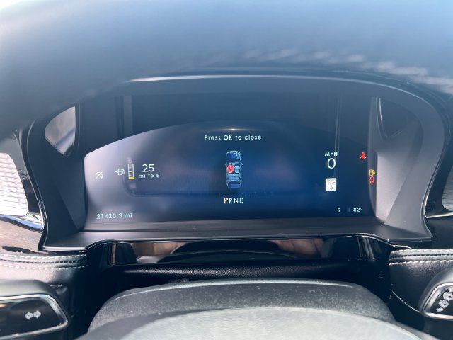 Used 2024 Lincoln Corsair AWD image 18