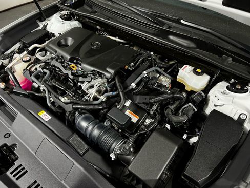 Certified 2020 Toyota Avalon Limited w/ Advanced Safety Package image 11