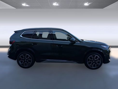 Used 2025 BMW X1 xDrive28i AWD/4WD image 8