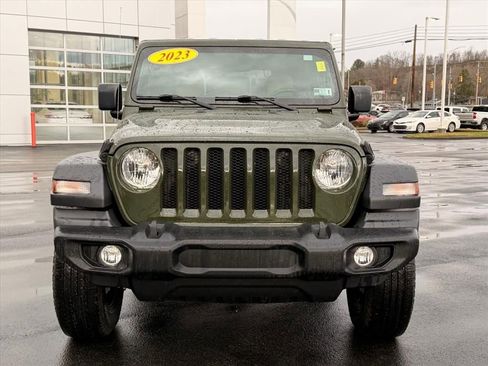 Used 2023 Jeep Wrangler Sport S image 10
