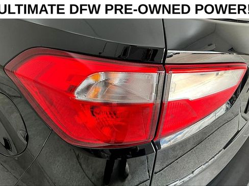Used 2020 Ford EcoSport SE FWD image 38