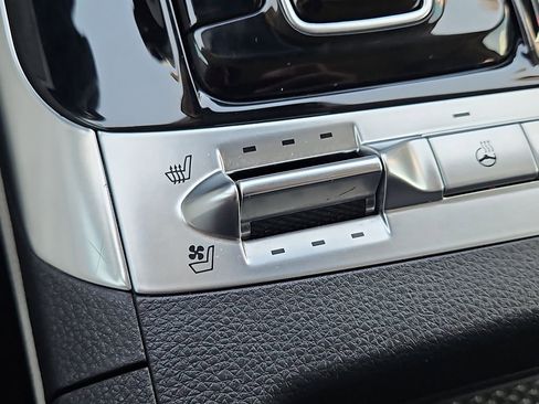 Used 2024 Kia Carnival SX Prestige FWD image 30