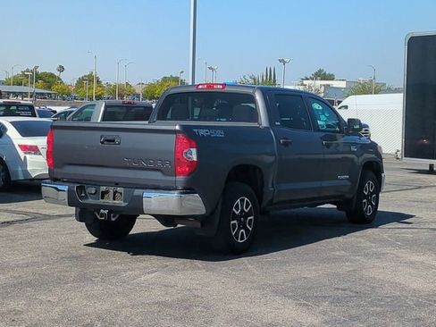 Used 2016 Toyota Tundra SR5 w/ TRD Off Road Package AWD/4WD image 8