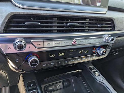 Used 2022 Kia Telluride EX w/ EX Premium Package image 24