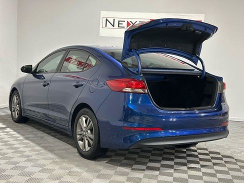 Used 2017 Hyundai Elantra SE FWD image 32