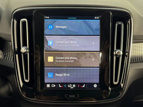 Used 2021 Volvo XC40 P8 Recharge w/ Advanced Package image 27