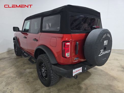 Certified 2023 Ford Bronco Black Diamond image 8