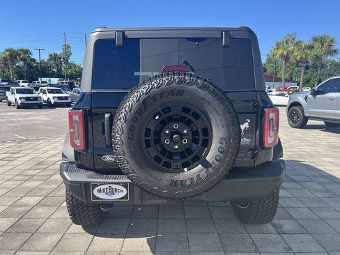 New 2026 Ford Bronco Badlands w/ Sasquatch Package AWD/4WD image 5