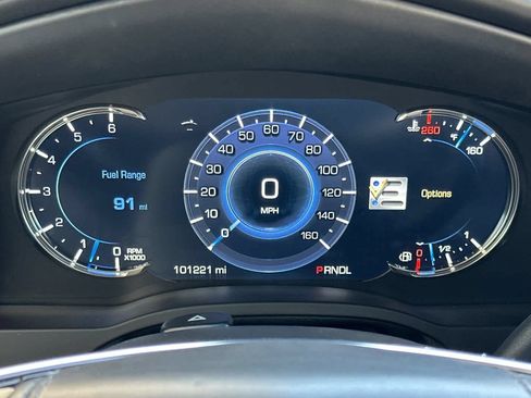 Used 2018 Cadillac Escalade Platinum AWD/4WD image 27
