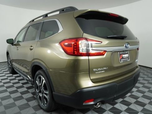 New 2025 Subaru Ascent Limited image 5
