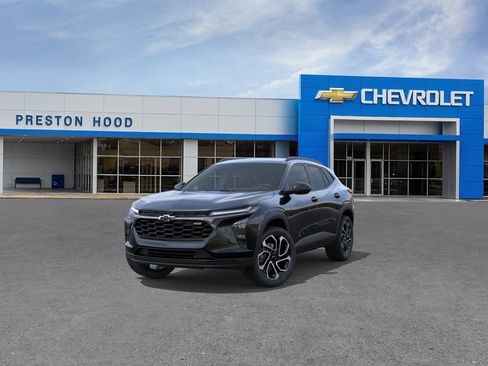 New 2026 Chevrolet Trax RS FWD image 8