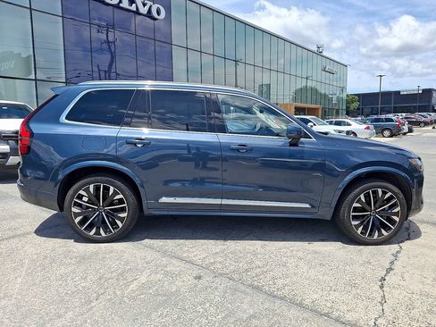 Used 2025 Volvo XC90 B6 Plus AWD/4WD image 8